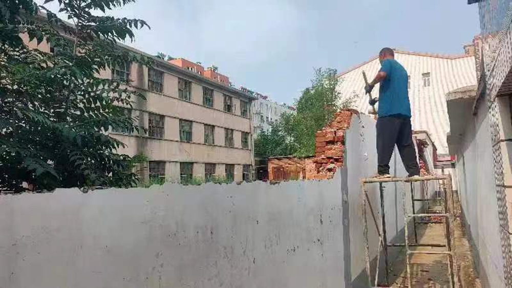 图片默认标题_fororder_加固老旧房屋 摄影 刘敬