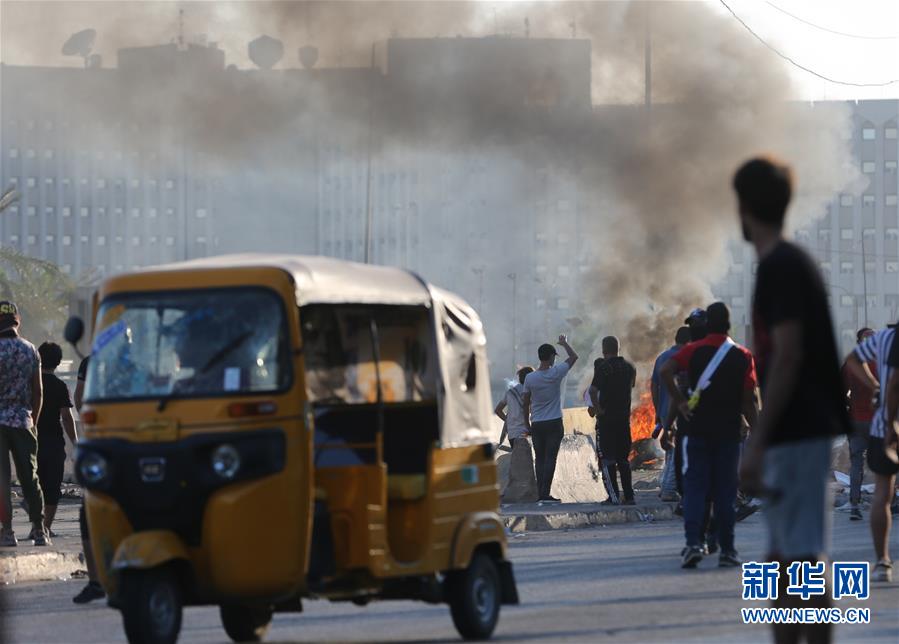 新华网：伊拉克示威抗议引发的冲突已致93人死亡