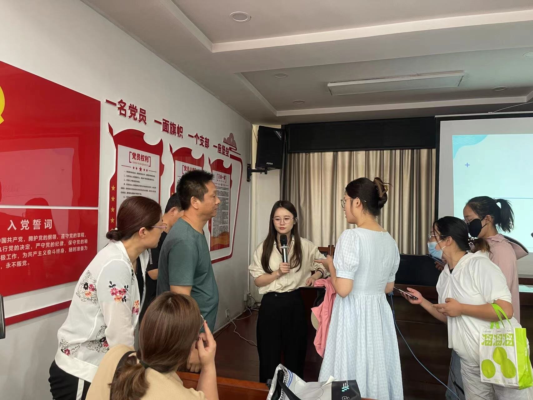 石家庄市鹿泉区:理论宣讲下基层 电商培训助发展_fororder_图片2