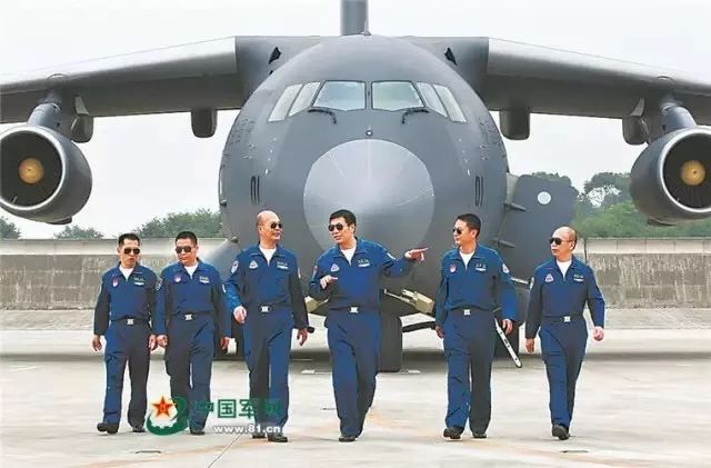 「中国军网」嗨！我是“世界级胖妞”，快来欣赏一下我霸气的美！