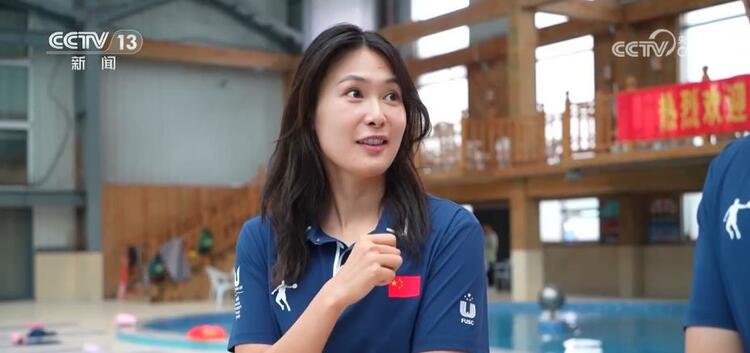 大运来了·从运动员到教练 坚持方能梦圆