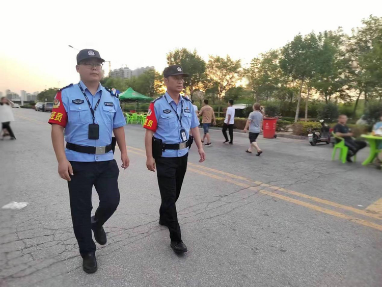 渤海新区黄骅公安:主动精准警务 守护夏夜安全_fororder_图片3