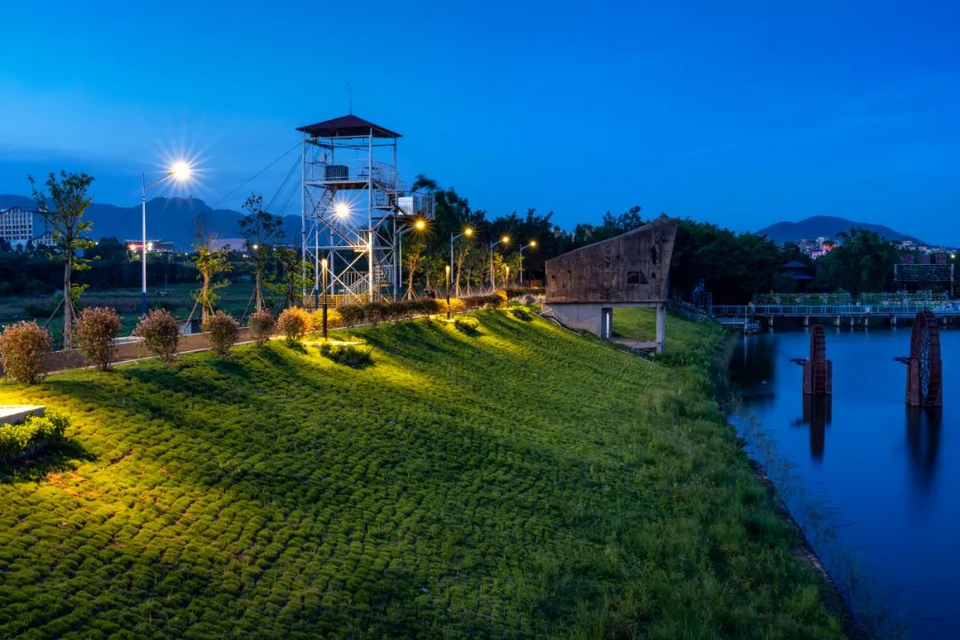 靓!“灯光映碧水”黄塘溪畔亲水廊道夜景璀璨_fororder_图片8