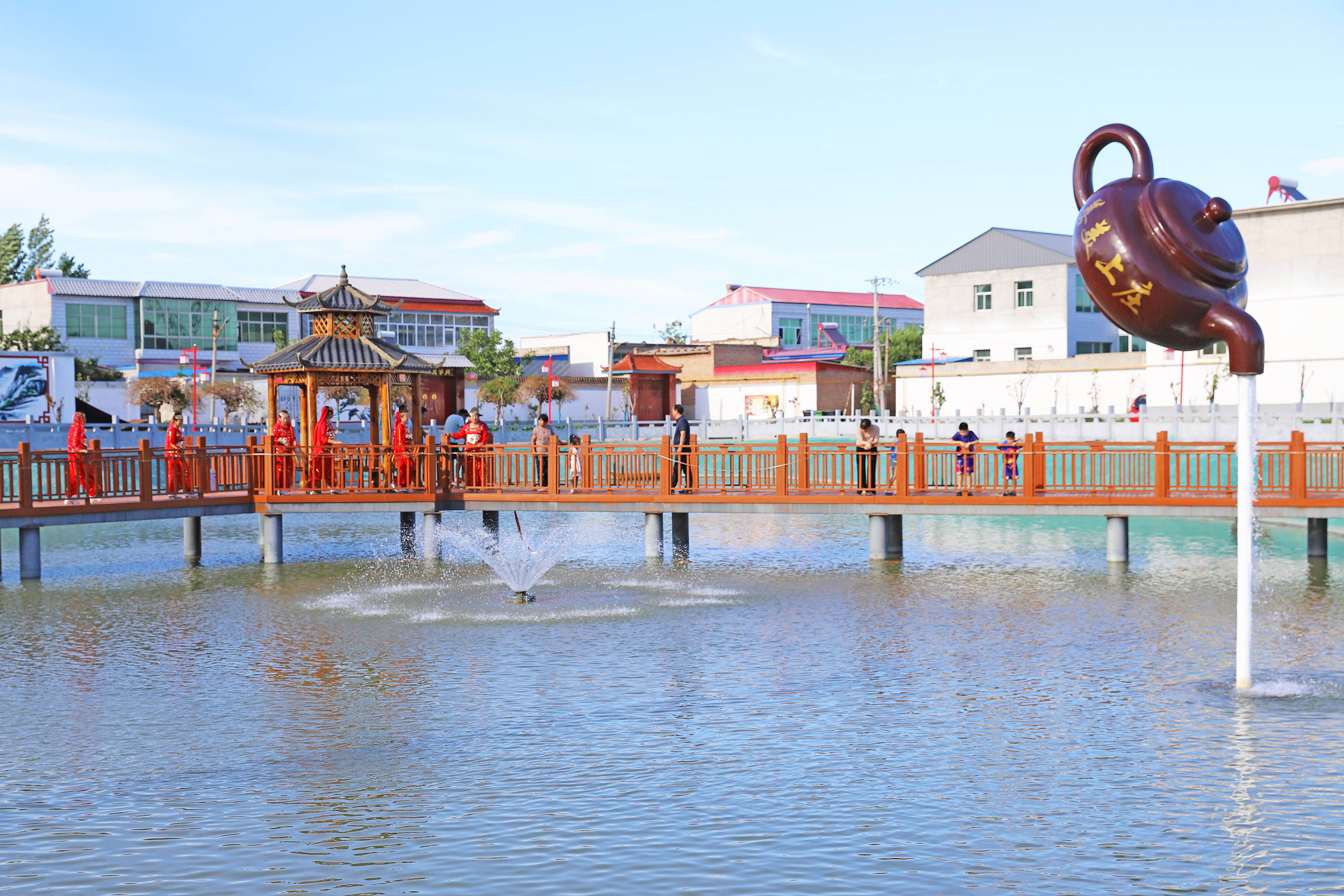 河北涿州:整治废弃坑塘 建设美丽乡村_fororder_5