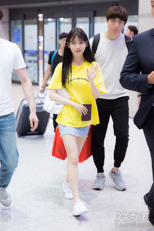 《步步惊心丽》开播 IU李知恩私服街拍很美