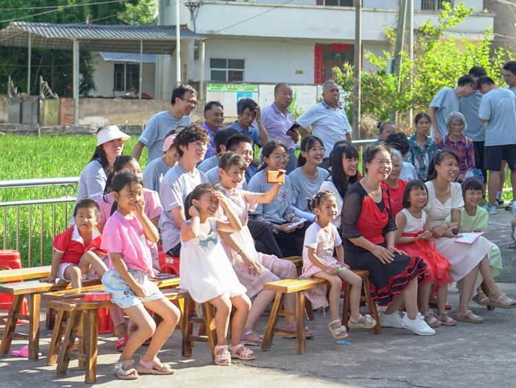 江西理工大学学子“三下乡”:庆建党102周年 学子下乡来助力_fororder_32
