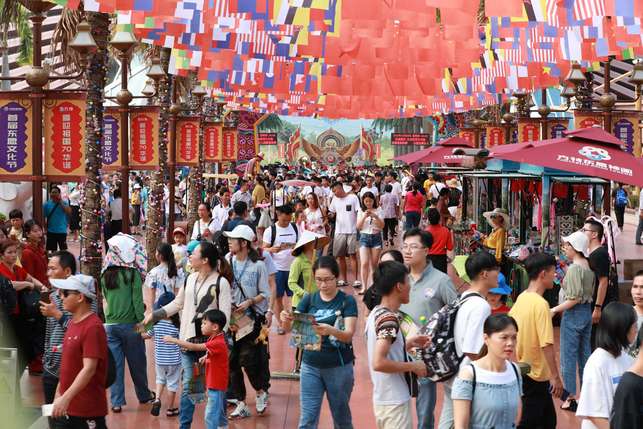 广西：国庆期间累计接待游客3330.04万人次