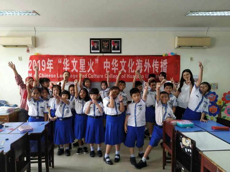 遇见中国|印尼留学生白家嘉:“我想让大家都看到中国的魅力和机遇”