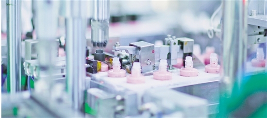 金华化妆品产业探索创建区域品牌 美妆“金”字号 如何秀出新高度_fororder_1693351981603_64ee802dd9af3b0001197720