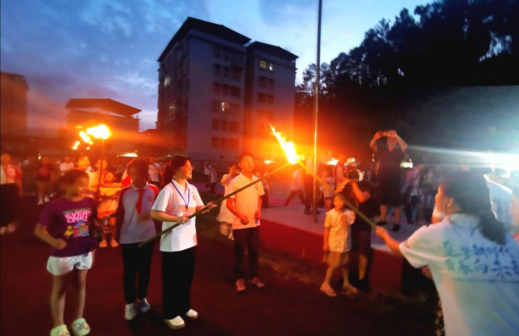 广州“山海对话”党员志愿者走进梅州 ,牵手老区红军小学共建共育共成长_fororder_图片16