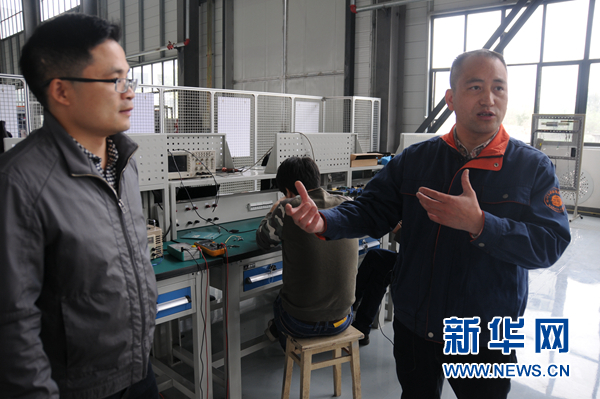【中国梦&#183;大国工匠篇】“肌肉”维修师胡明华：像探案一样维修
