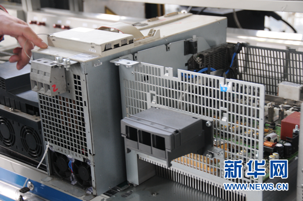 【中国梦&#183;大国工匠篇】“肌肉”维修师胡明华：像探案一样维修