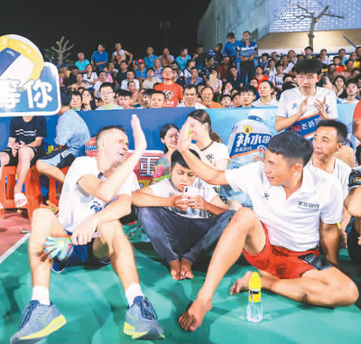 海南文昌:“村VA”点燃夏夜热情_fororder_20230802007