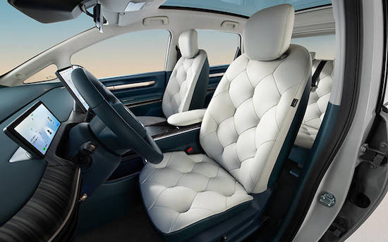 全新红旗HS7领衔 8月将上市新车_fororder_image014