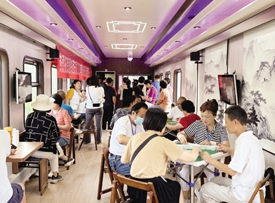 “黄河风情”主题定制旅游专列开行_fororder_微信图片_20230904085231