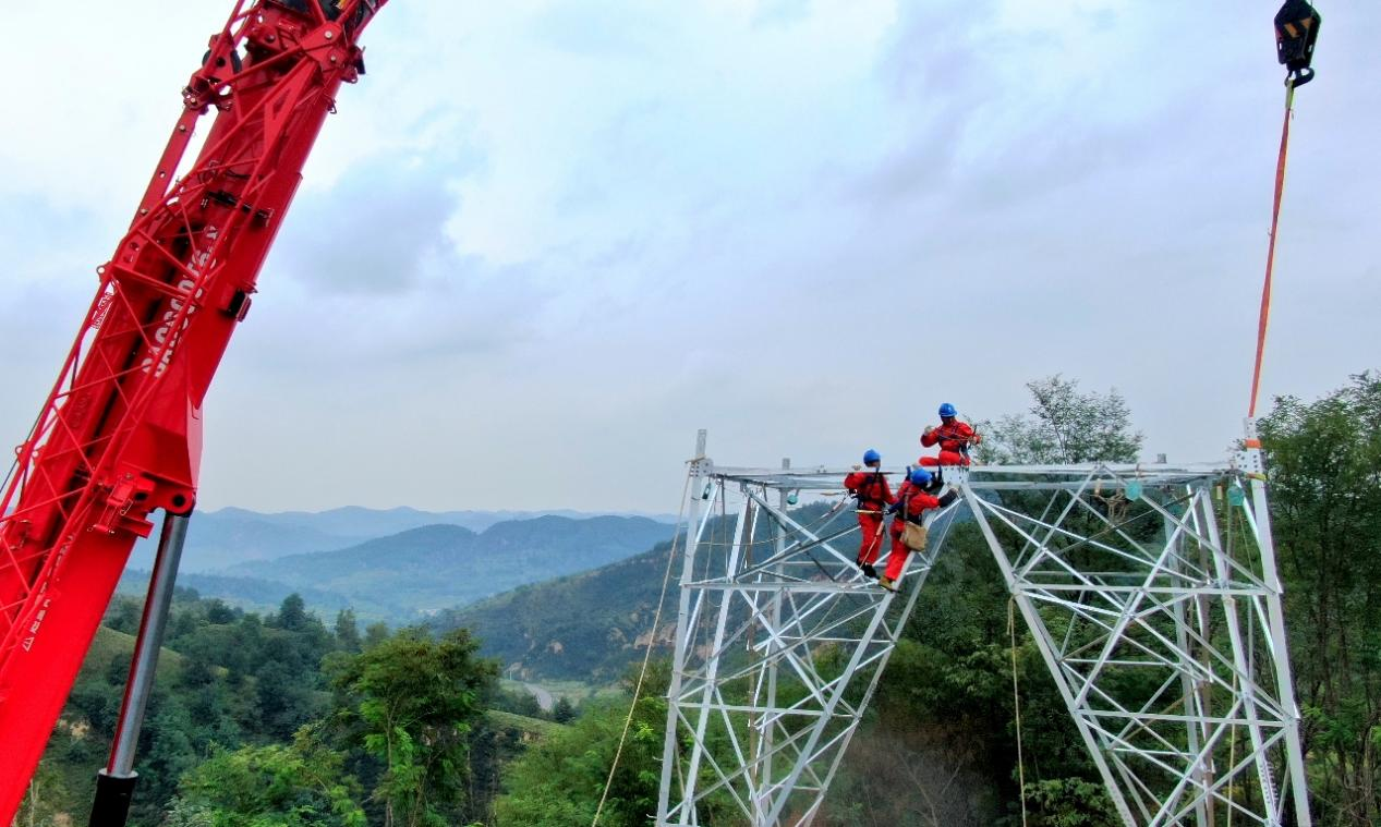 电网建设加速跑 集聚圣地延安发展新动能_fororder_图片1