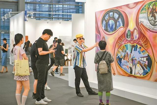 第十届“艺术深圳”昨日落幕 打造艺博会市场化运作的“深圳样本” 第十届“艺术深圳”昨日落幕 打造艺博会市场化运作的“深圳样本”_fororder_3