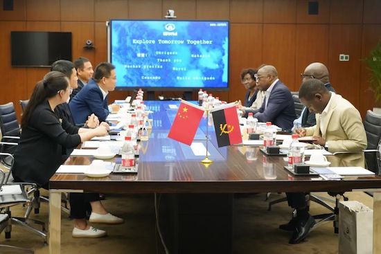 安哥拉驻华大使访问长城汽车 赞赏中国汽车产业的崛起和创新活力_fororder_image002