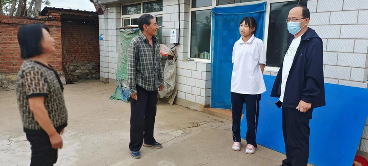河北平泉:家校共育促“双减” 入户家访暖人心_fororder_图片6