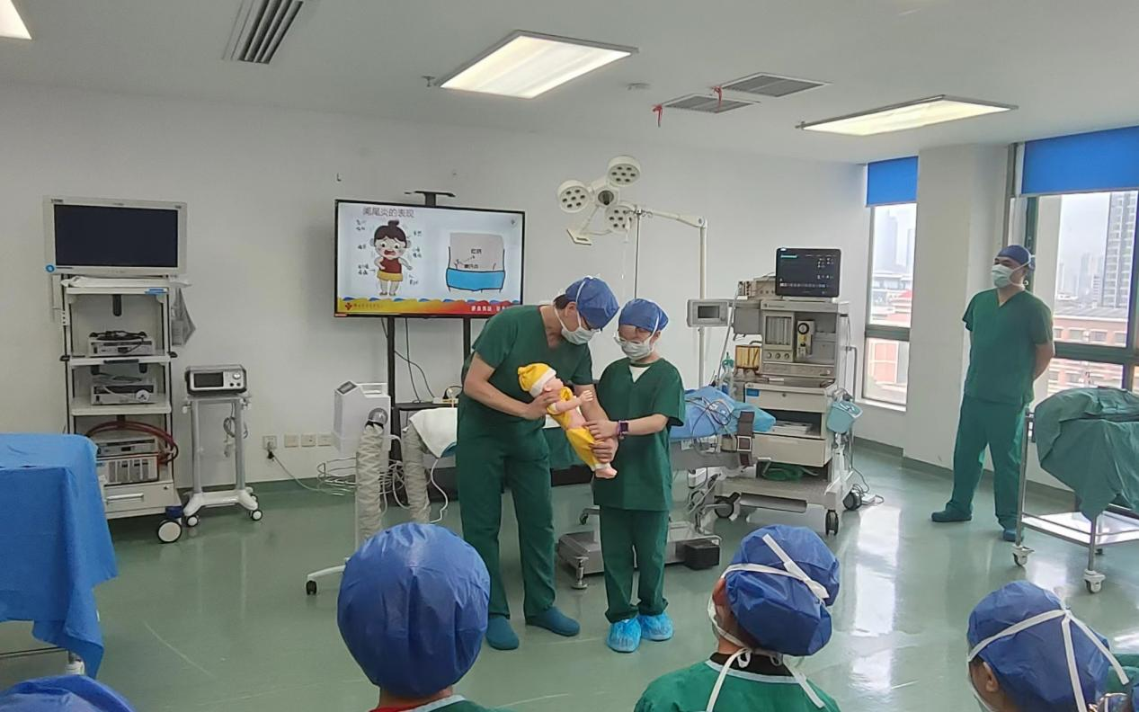 揭开手术室神秘面纱 湖南省儿童医院举办手术室开放日活动_fororder_图片2