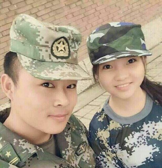 当红花旦的军训照，赵薇杨紫美何洁不忍直视