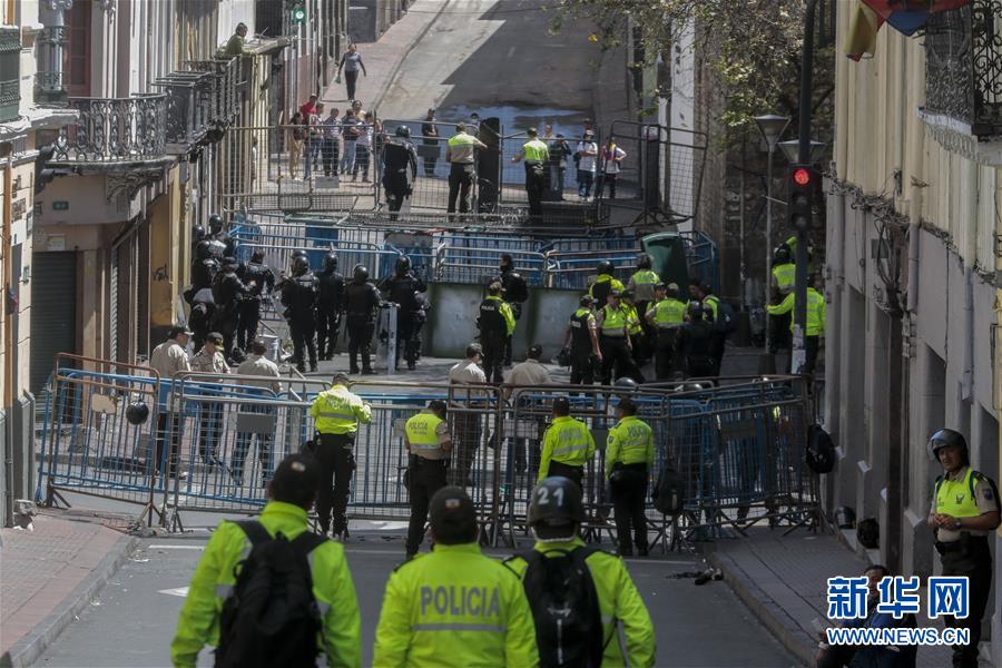 [新华网]厄瓜多尔抗议活动持续 基多安全局势紧张(组图)