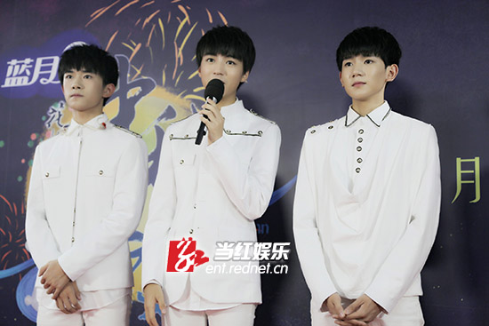 赵雅芝芒果秋晚对唱SNH48 王俊凯高考志愿要回家问爸妈