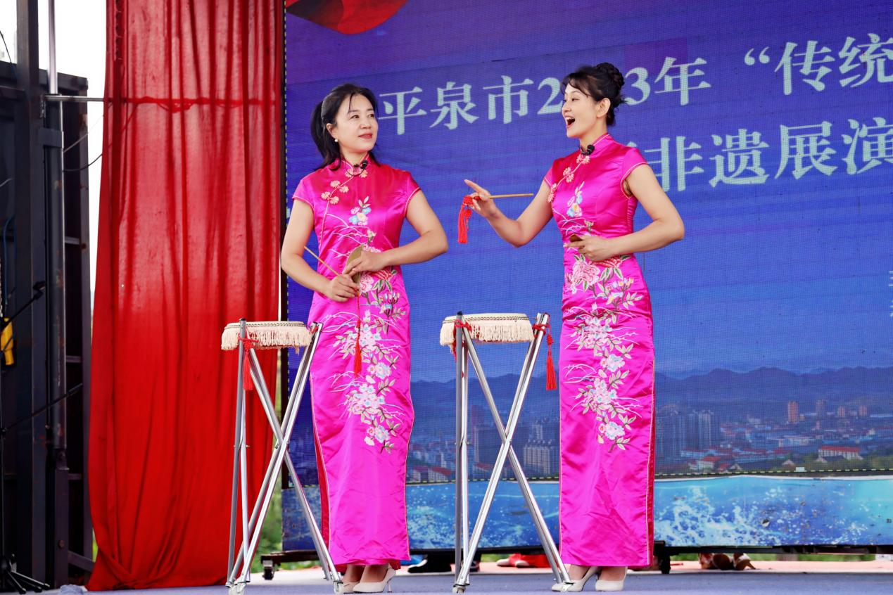 河北平泉:非遗展演绽光彩 传统文化进万家_fororder_图片10