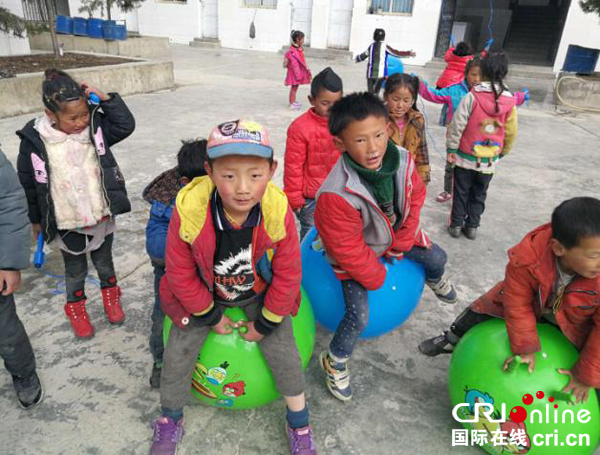 图片默认标题_fororder_白依乡课外活动2