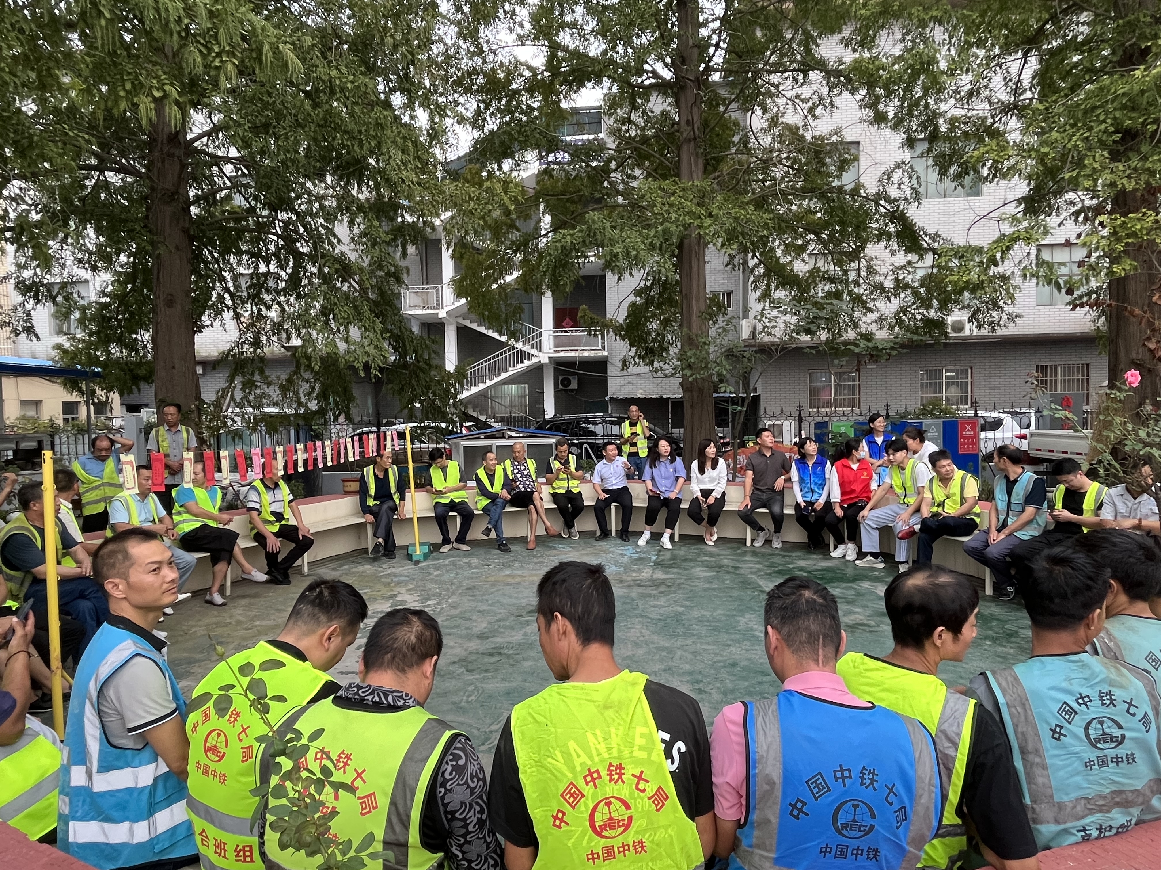 中铁七局青岛地铁6号线项目部:让一线建设者暖心过“双节”_fororder_话家常