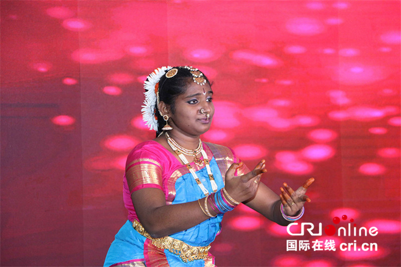 图片默认标题_fororder_艺术家表演南印度舞蹈1