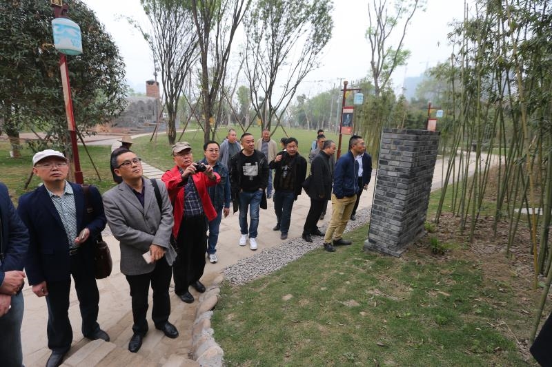 （导航成都）樱花之城 40余诗人作家盛赞文君故里魅力