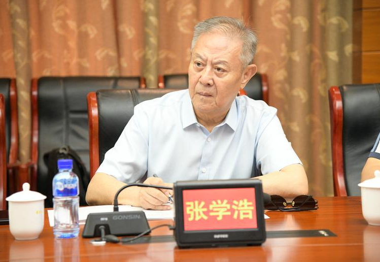 一场群英会,九位文艺大咖,为了这个话题共聚烟台!
