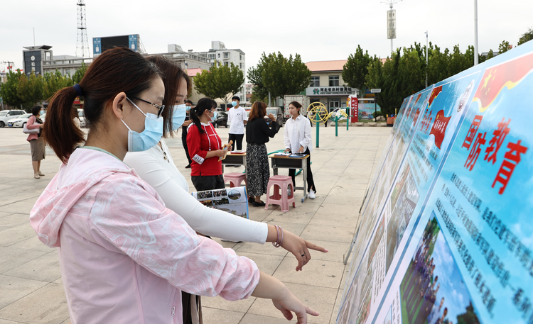 河北海兴:厚植爱国情怀 国防教育进万家_fororder_图片2