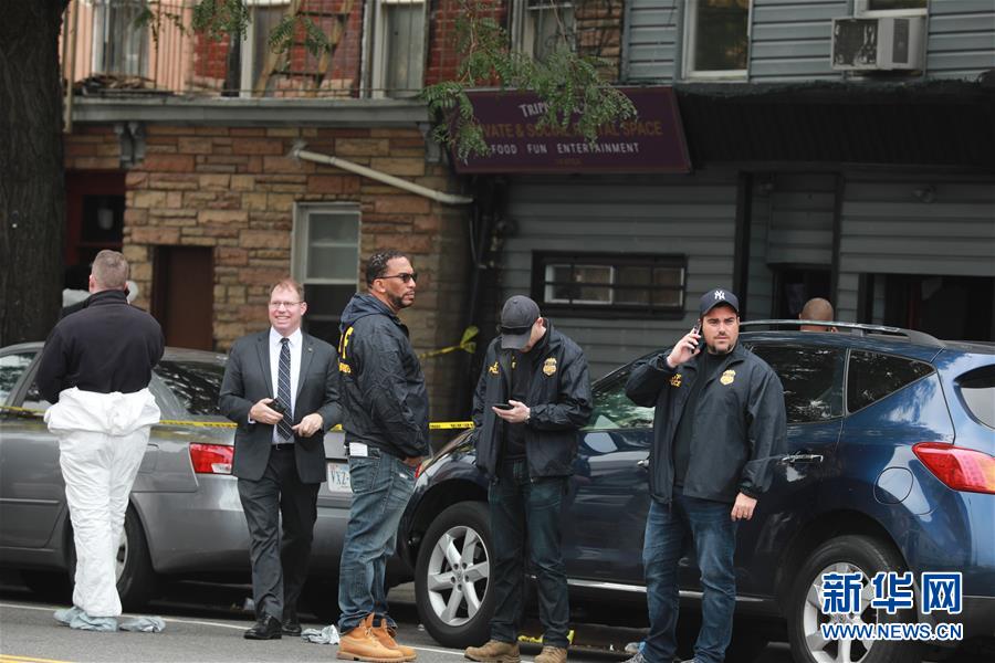 新华网：美国纽约一地下赌场发生枪击案4死3伤