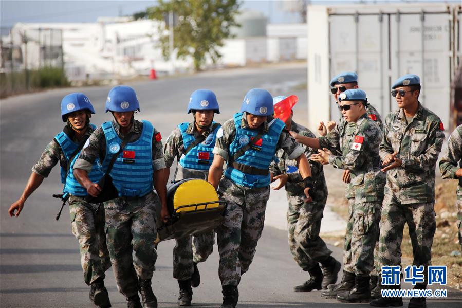「新华网」中国维和官兵联黎部队军事障碍赛夺冠