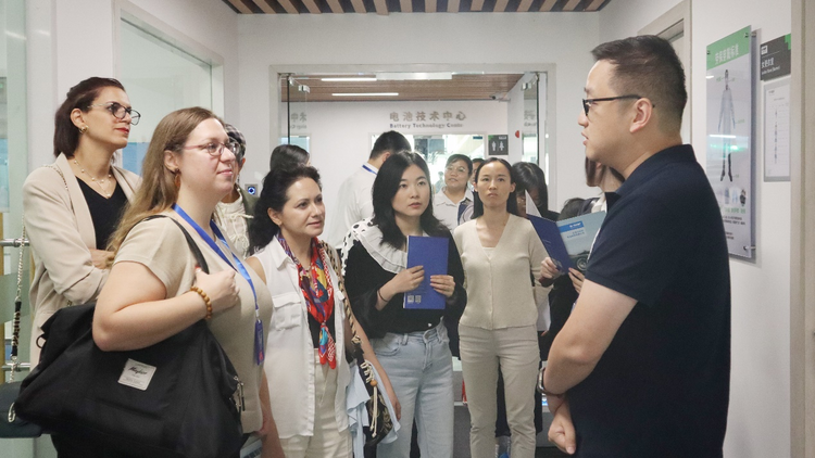 硬核打卡 显长沙科创魅力——记国际观察团长沙行活动(中)_fororder_图片3