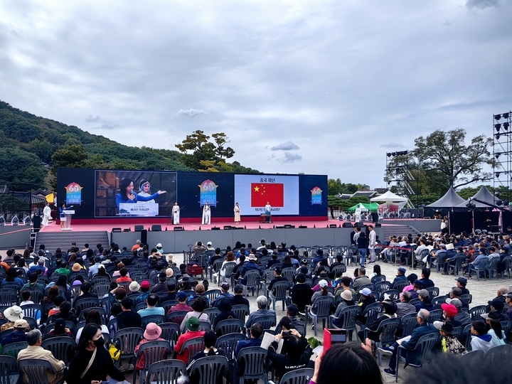泉城艺术亮相华城文化节 中国风惊艳国际友城韩国水原