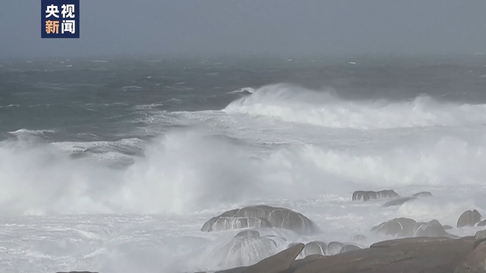 风暴“夏兰”继续影响欧洲多国 已致多人死伤