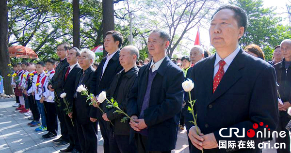 图片默认标题_fororder_缅怀先烈