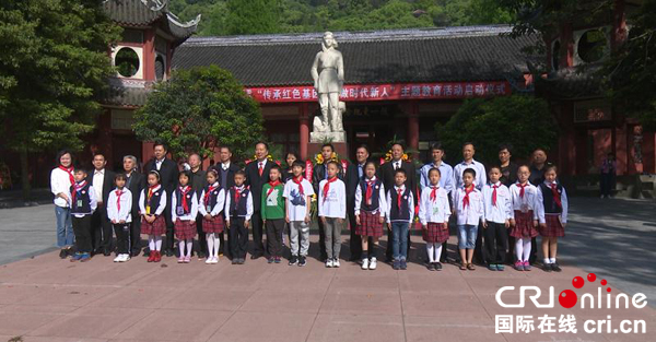 图片默认标题_fororder_学生宣誓