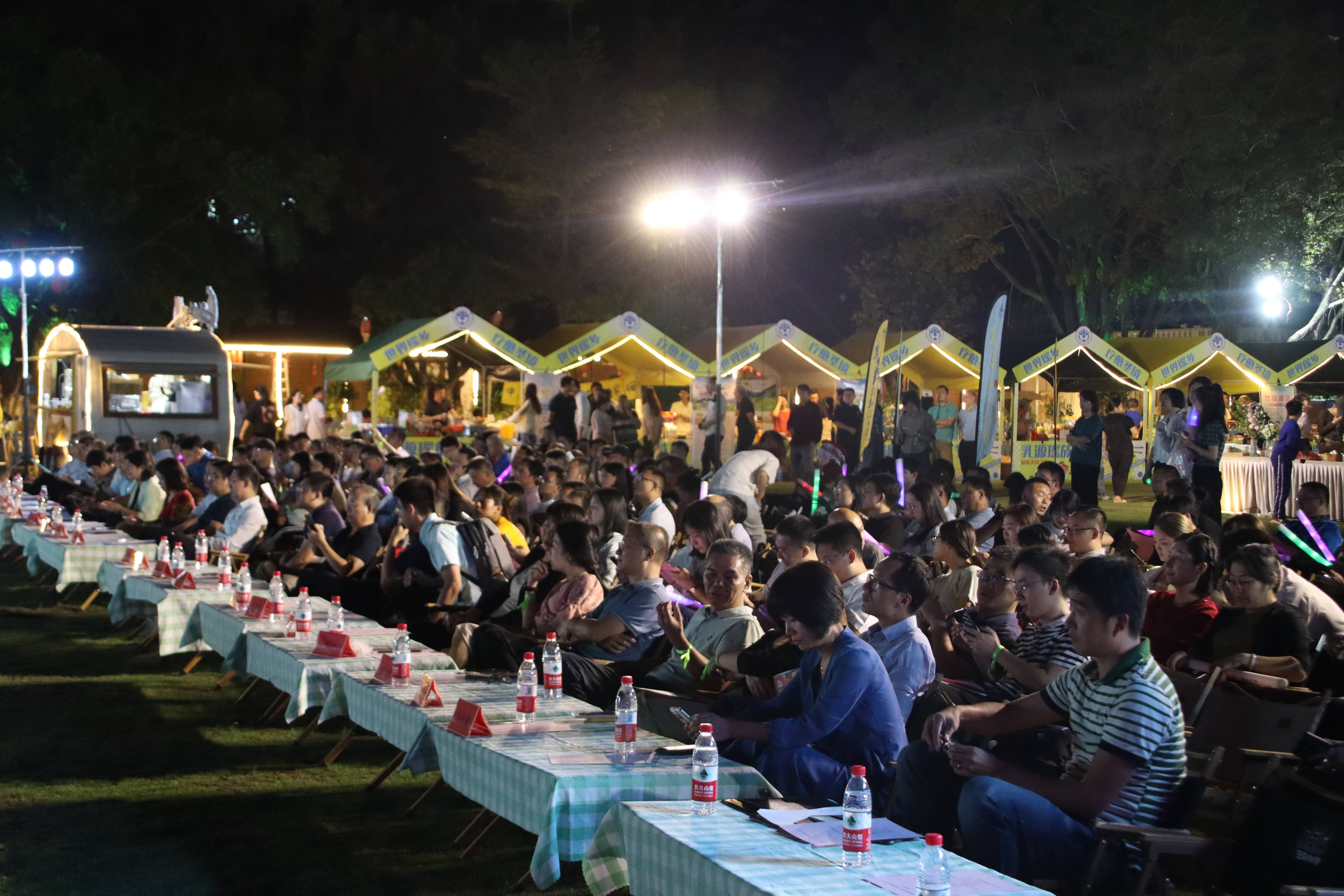 广外携手乳源邂逅大湾区,探索“双百行动”校地合作新路径_fororder_IMG_2170(1)