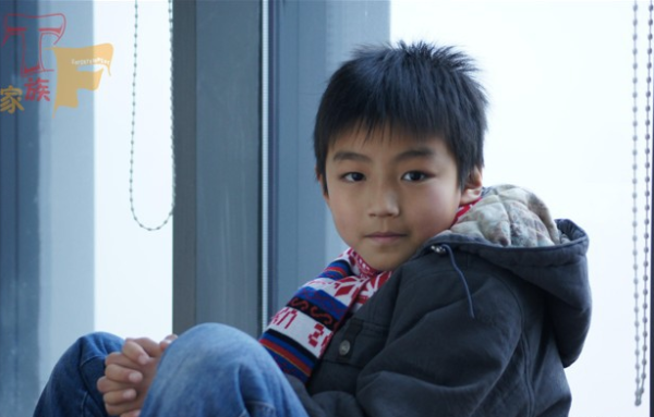 王俊凯17岁生日会 TFboys王俊凯海量童年照