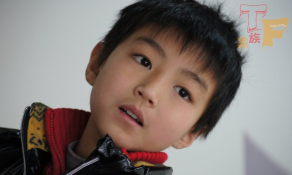 王俊凯17岁生日会 TFboys王俊凯海量童年照