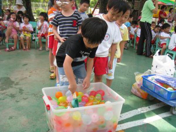 王俊凯17岁生日会 TFboys王俊凯海量童年照