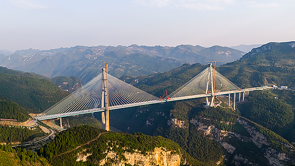 赤水河特大桥合龙 古金高速预计年底建成_fororder_微信图片_20231020150511