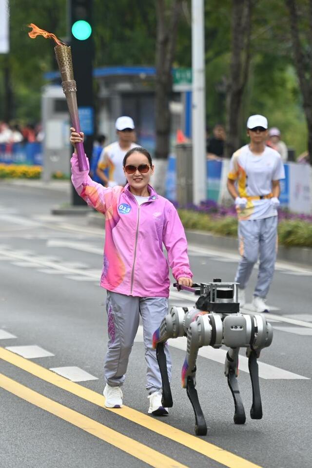 助力残疾人生活 赋能残疾人事业——杭州亚残运会中的助残“黑科技” 助力残疾人生活 赋能残疾人事业——杭州亚残运会中的助残“黑科技”