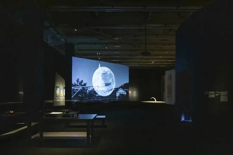 上海双年展“宇宙电影”,见证蒙太奇式无垠宇宙! 上海双年展“宇宙电影”,见证蒙太奇式无垠宇宙!
