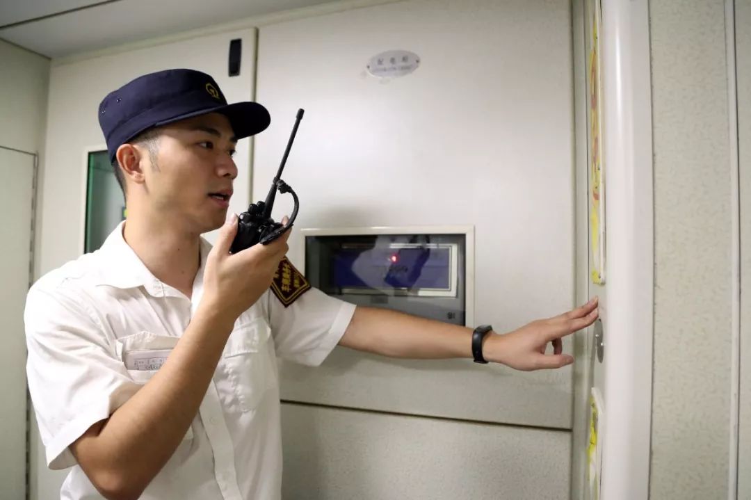 新时代·铁路榜样丨颜其:奋斗是青春最亮丽的底色