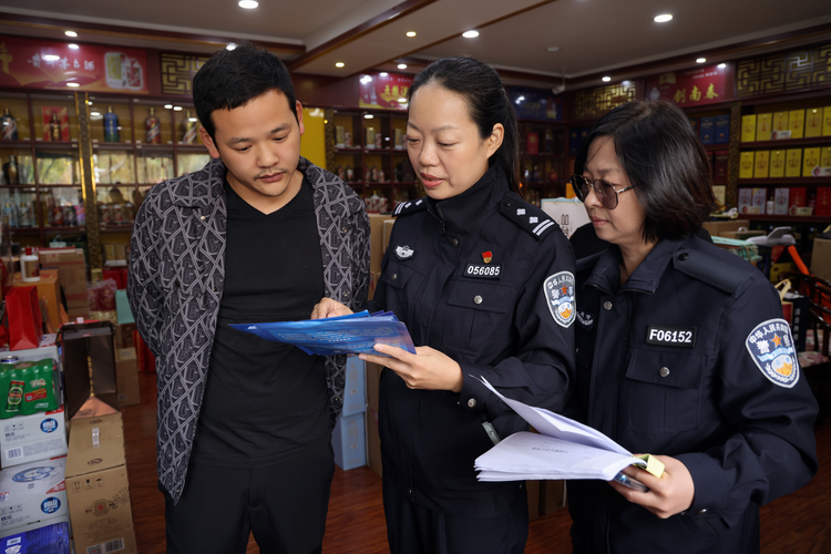 沧州市运河区:“百万警进千万家” 筑牢反诈防诈安全墙_fororder_图片6